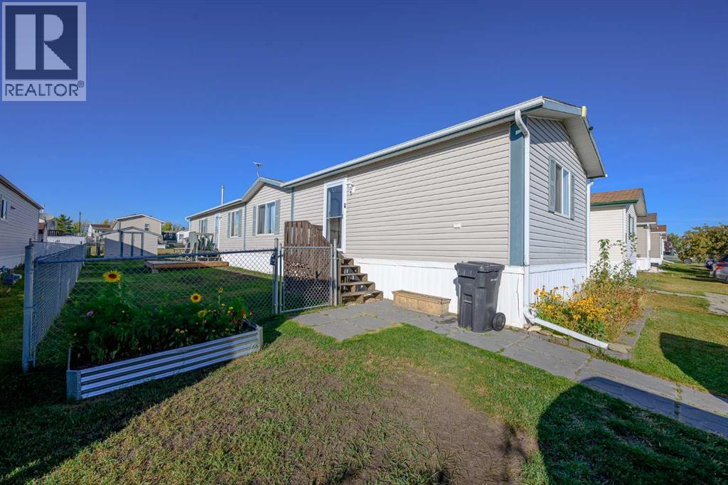 126 Clark Cres, Rural Grande Prairie No. 1 County Of, AB T8W 5K5