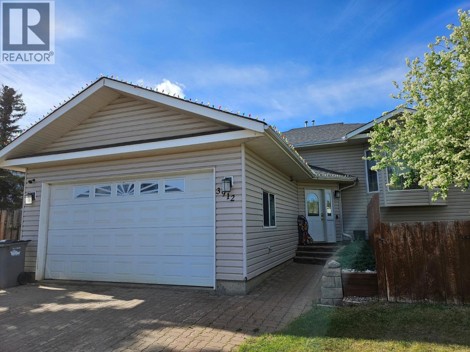 3912 Cottonwood Rd, Fort Nelson, BC V0C 1R0