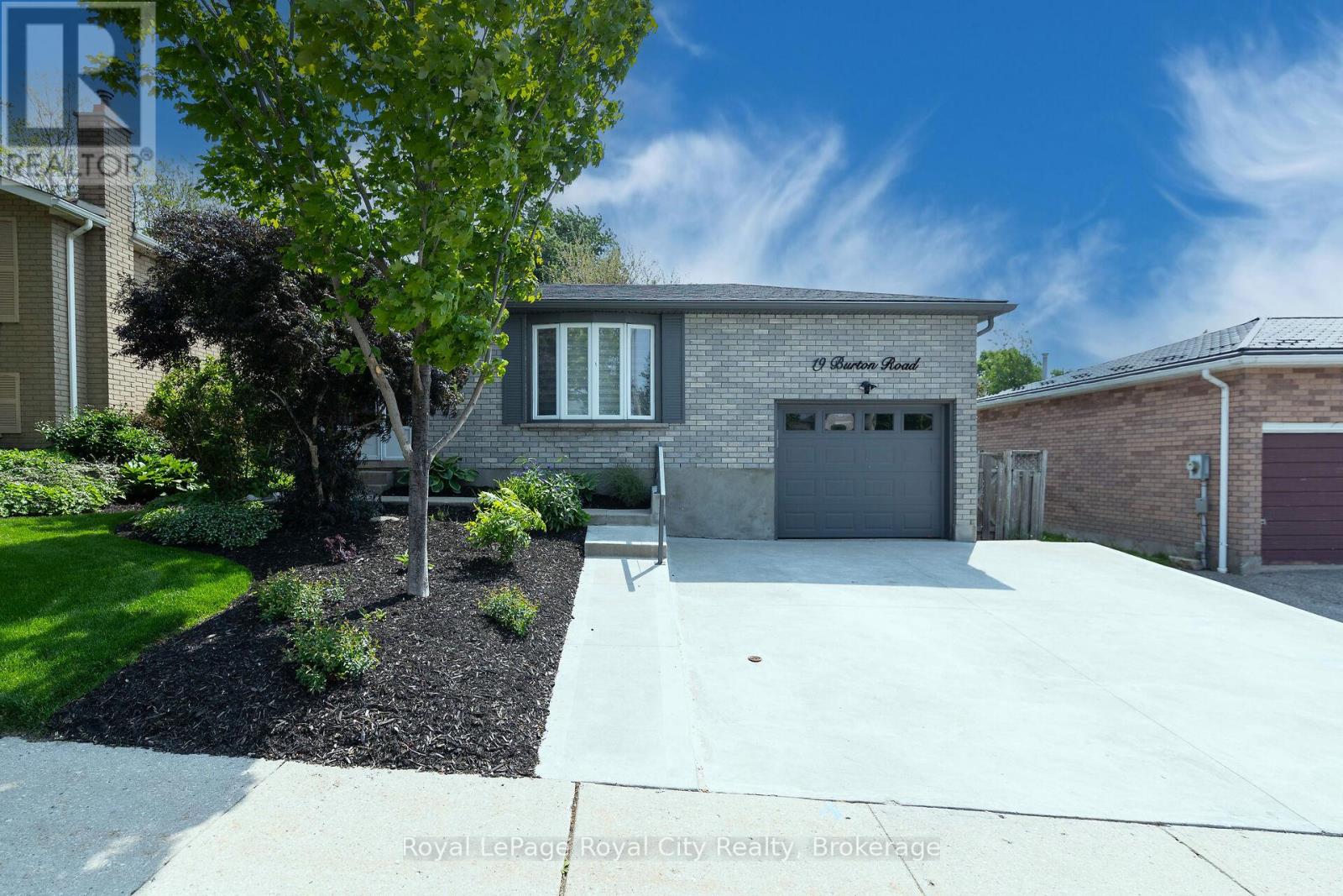 19 Burton Rd, Guelph, ON N1H 8A6