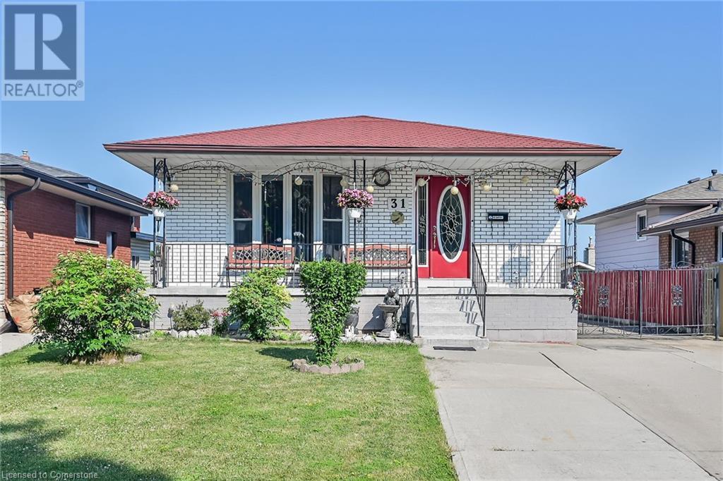 31 Summercrest Dr, Hamilton, ON L8K 6G5