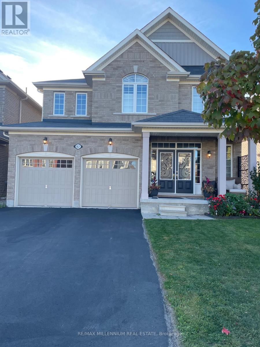82 Lampkin St, Georgina, ON L0E 1R0