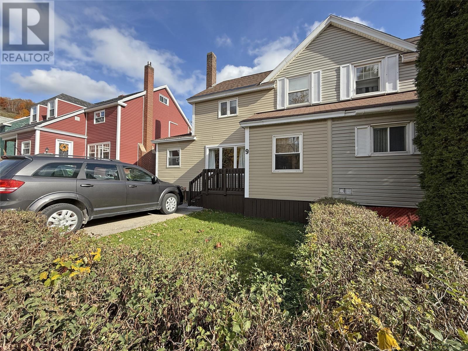 9 Armstrong Ave, Corner Brook, NL