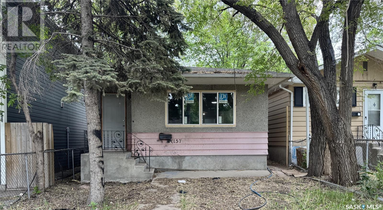 1157 Cameron St, Regina, SK S4T 2S9