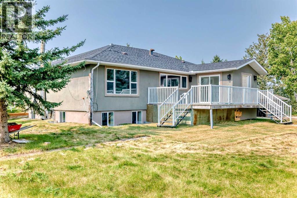 270139 Inverlake Rd, Rural Rocky View County, AB T2B 2G7