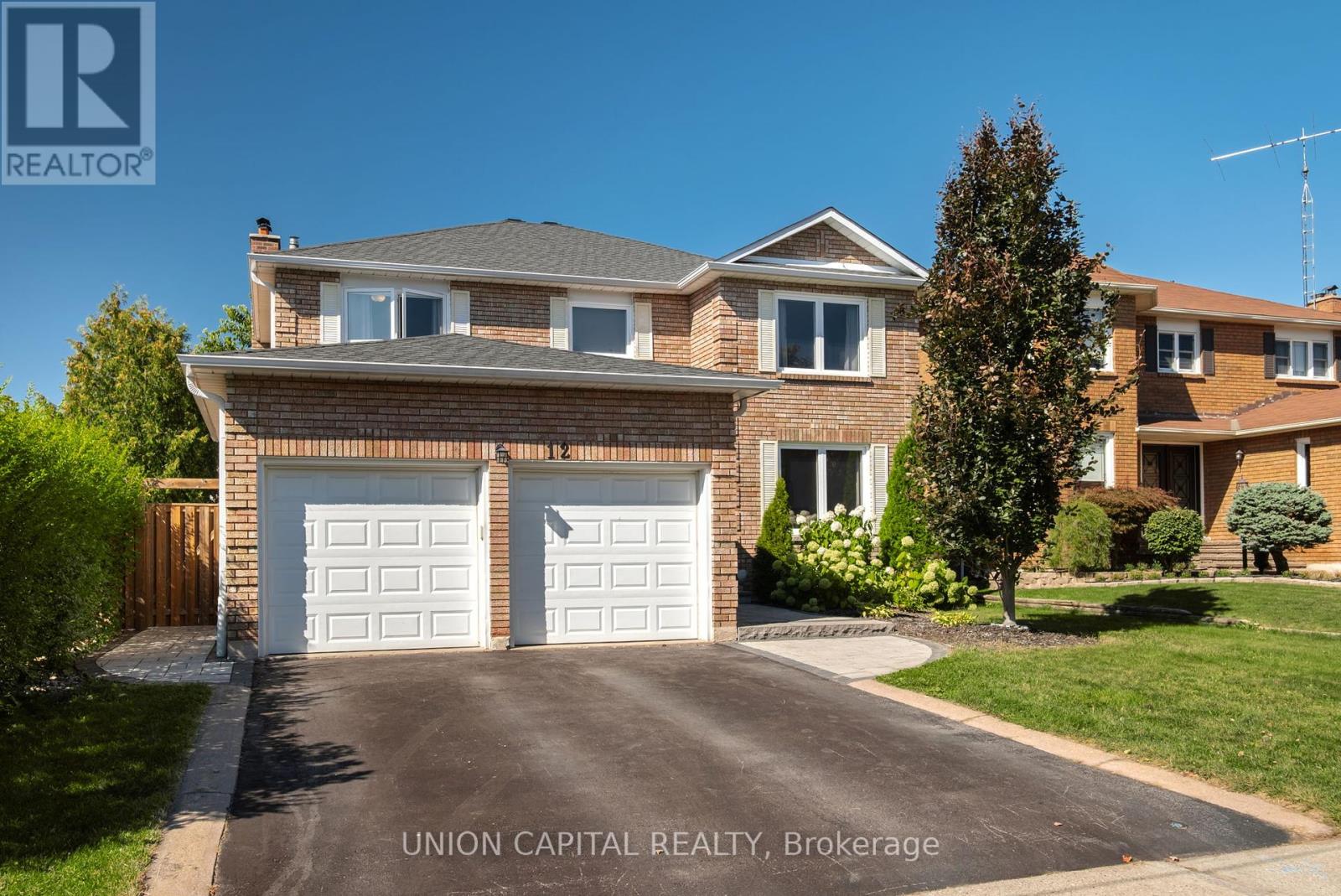 12 Summerfield Ave, Whitchurch-Stouffville, ON L4A 8B8