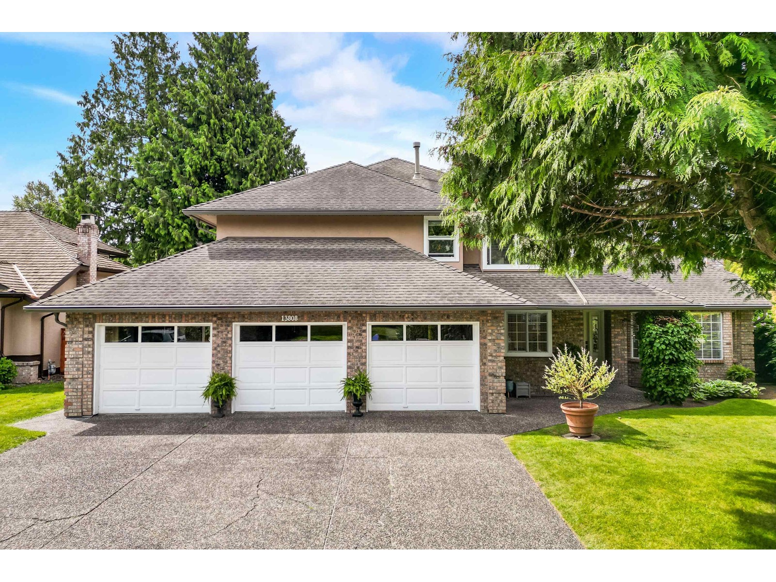 19 Avenue Unit 13808 #a, Surrey, BC V4A 9M2