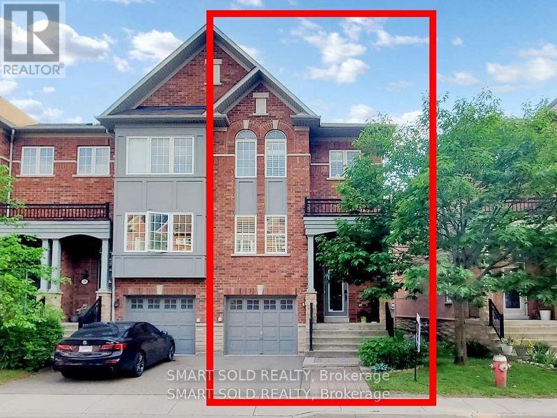 26 230 Paisley Blvd W, Mississauga, ON L5B 0C5