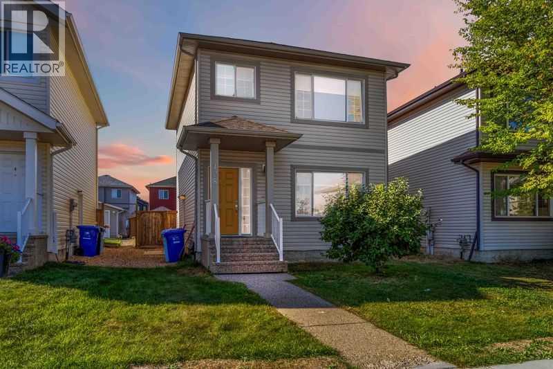 128 Juniper St, Fort Mcmurray, AB T9K 0M8