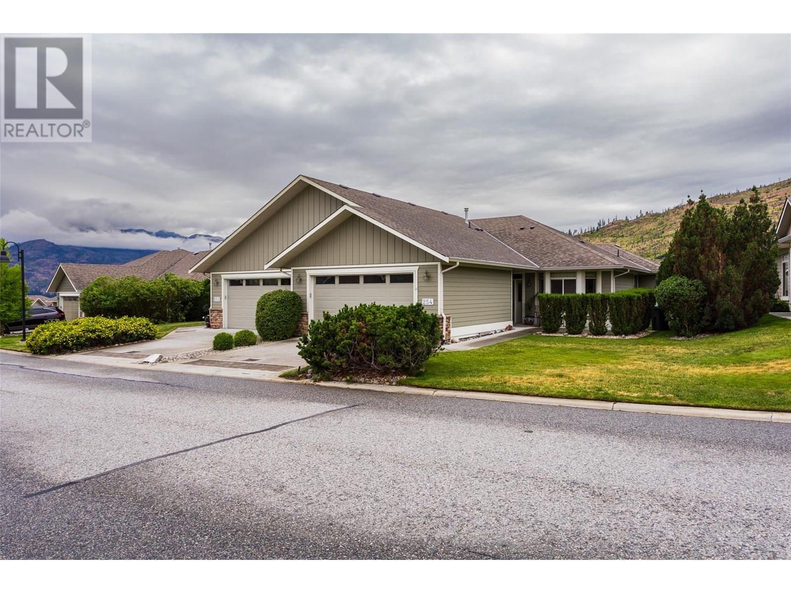4035 Gellatly Road S Unit 254, West Kelowna, BC V4T 1R7