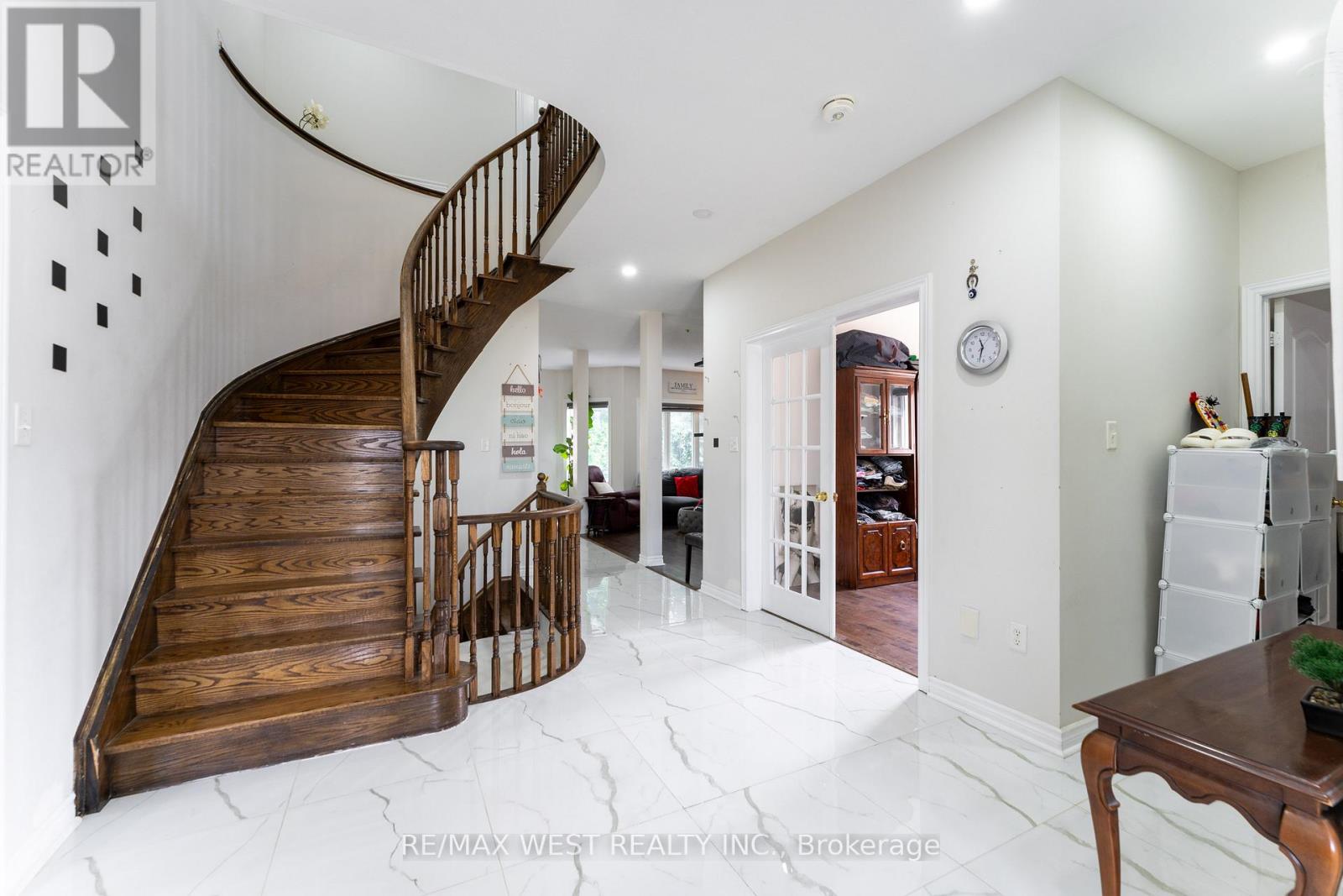 23 Mancini Dr, Essa, ON L0M 1B1