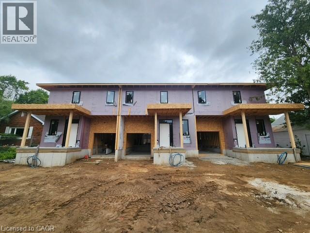 165 Tiffany St, Cambridge, ON N3H 2B4