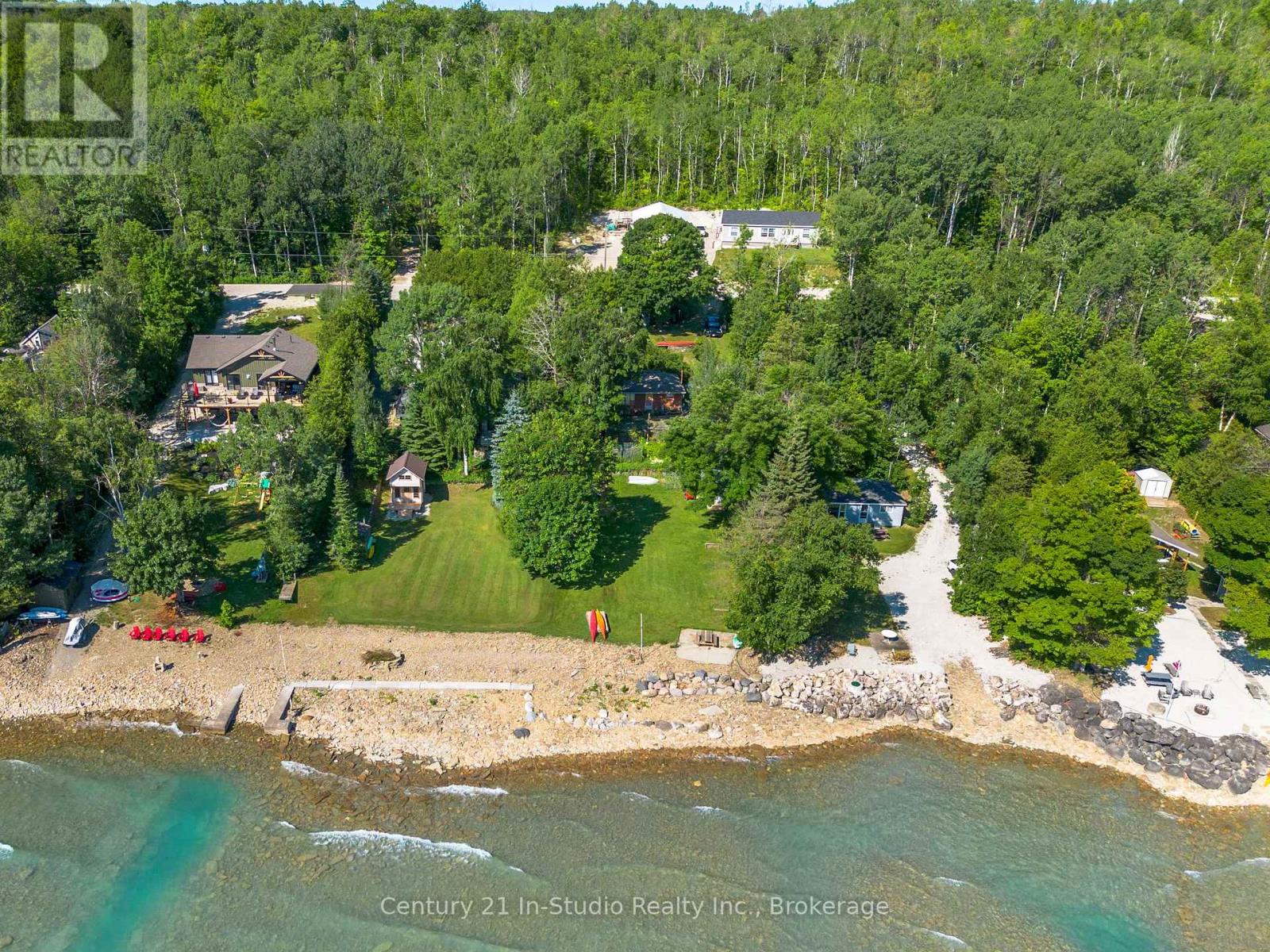 504725 Grey 1 Rd, Georgian Bluffs, ON N0H 1S0