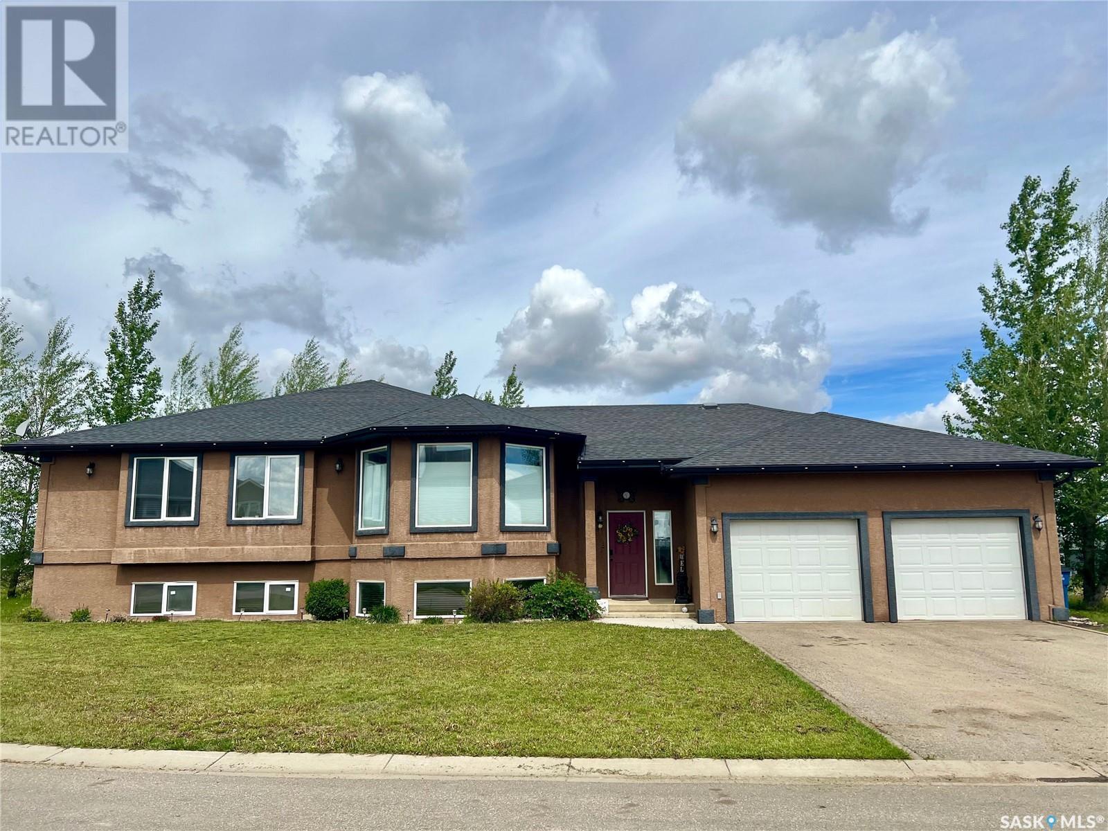 1 Poplar Cres, Birch Hills, SK S0J 0G0