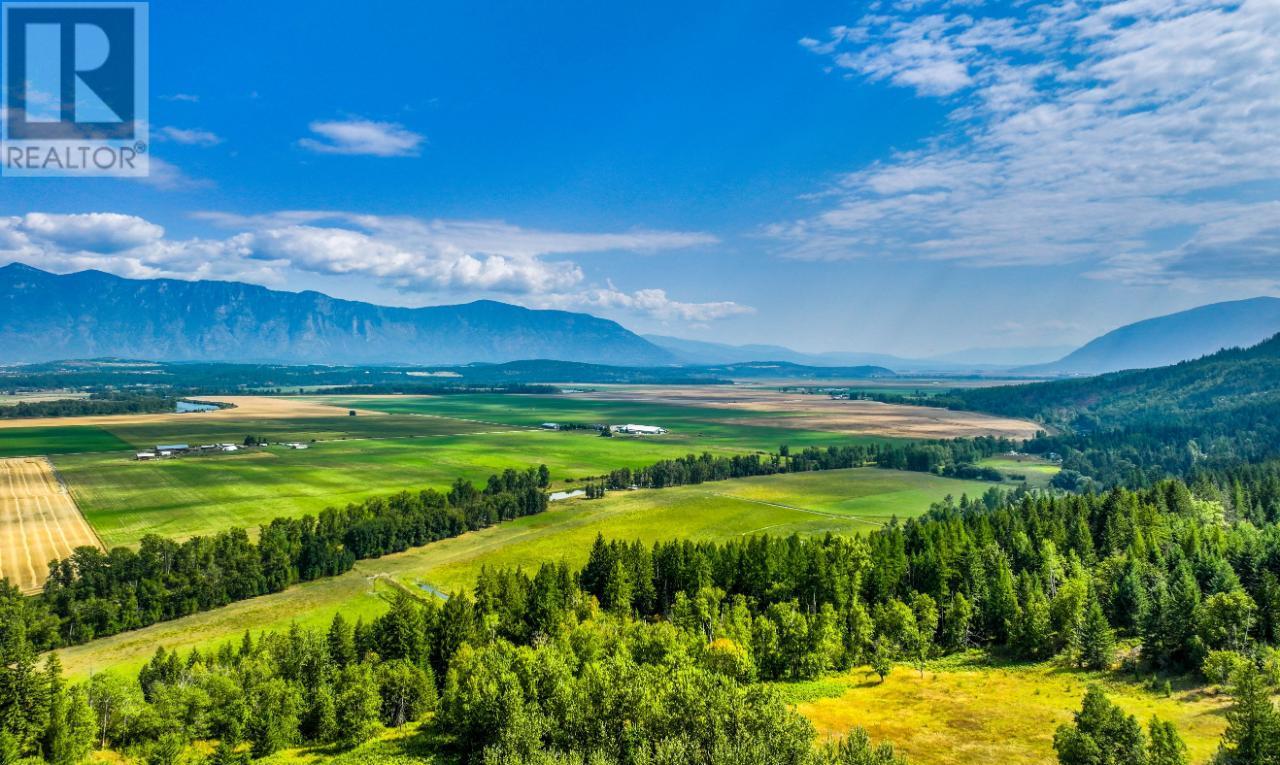 Simmons Road, Creston, BC V0B 1G7