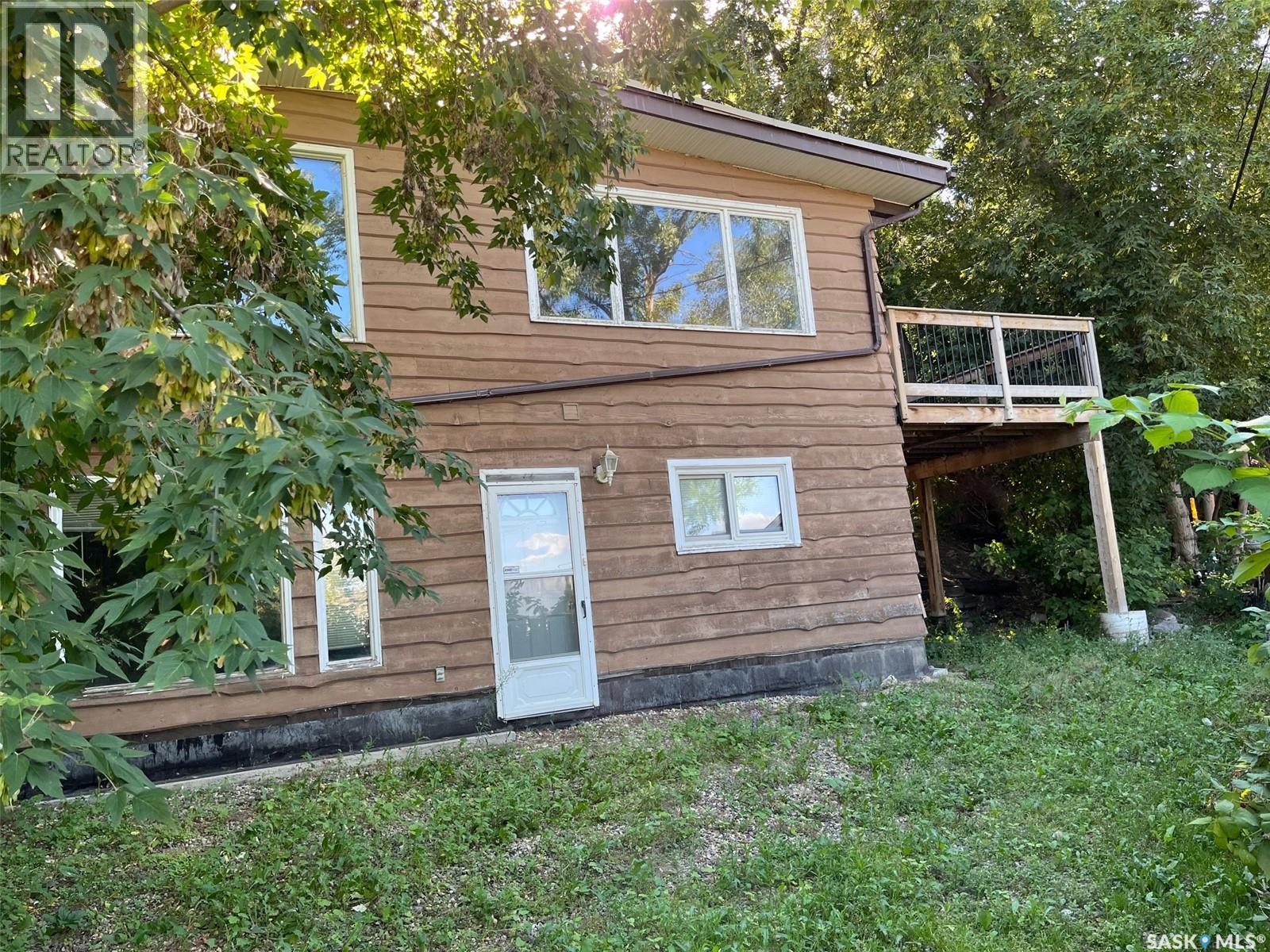 506 Edward Street, Regina Beach, SK S0G 4C0