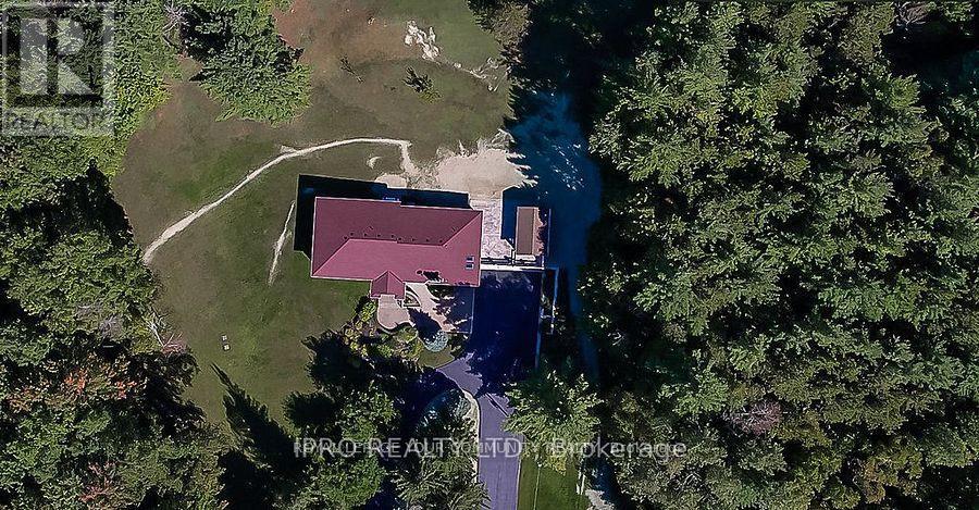 8339 Finnerty Side Rd, Caledon, ON L7E 0Z2