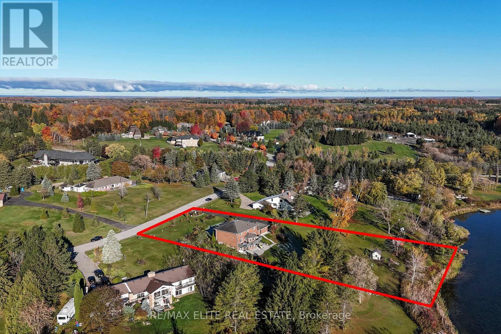 9 Island Lake Dr, Whitchurch-Stouffville, ON L4A 7X4