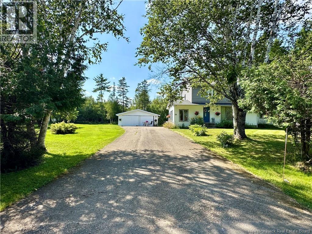 59 Hillcrest St, Plaster Rock, NB E7G 1V2