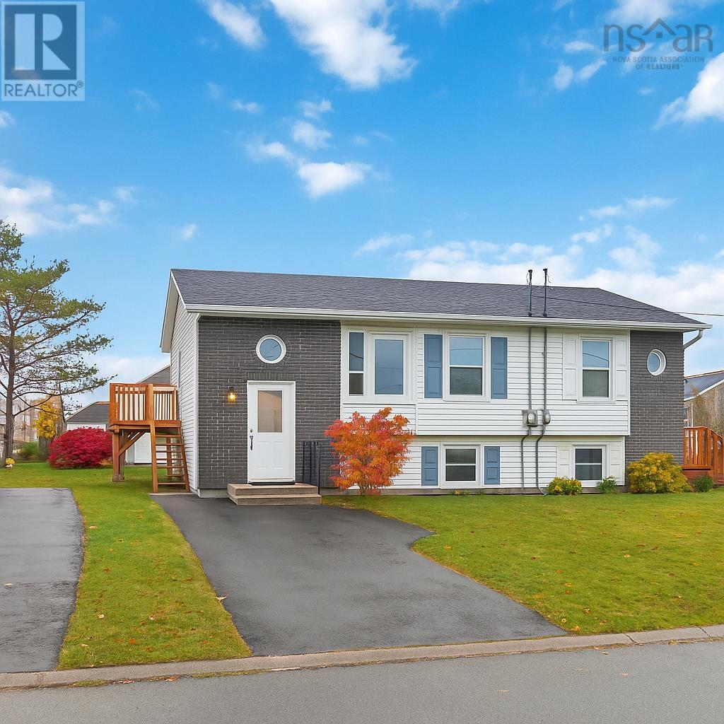 9 Kohar Ct, Eastern Passage, NS B3G 1N6