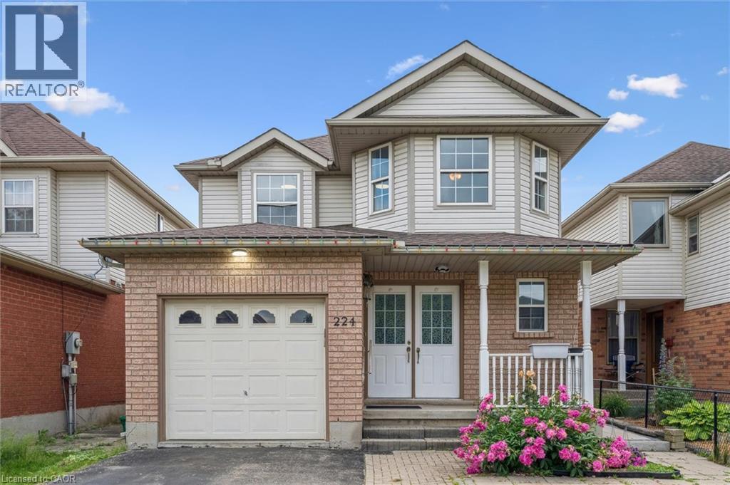 224 Pineland Ct, Waterloo, ON N2T 2S3