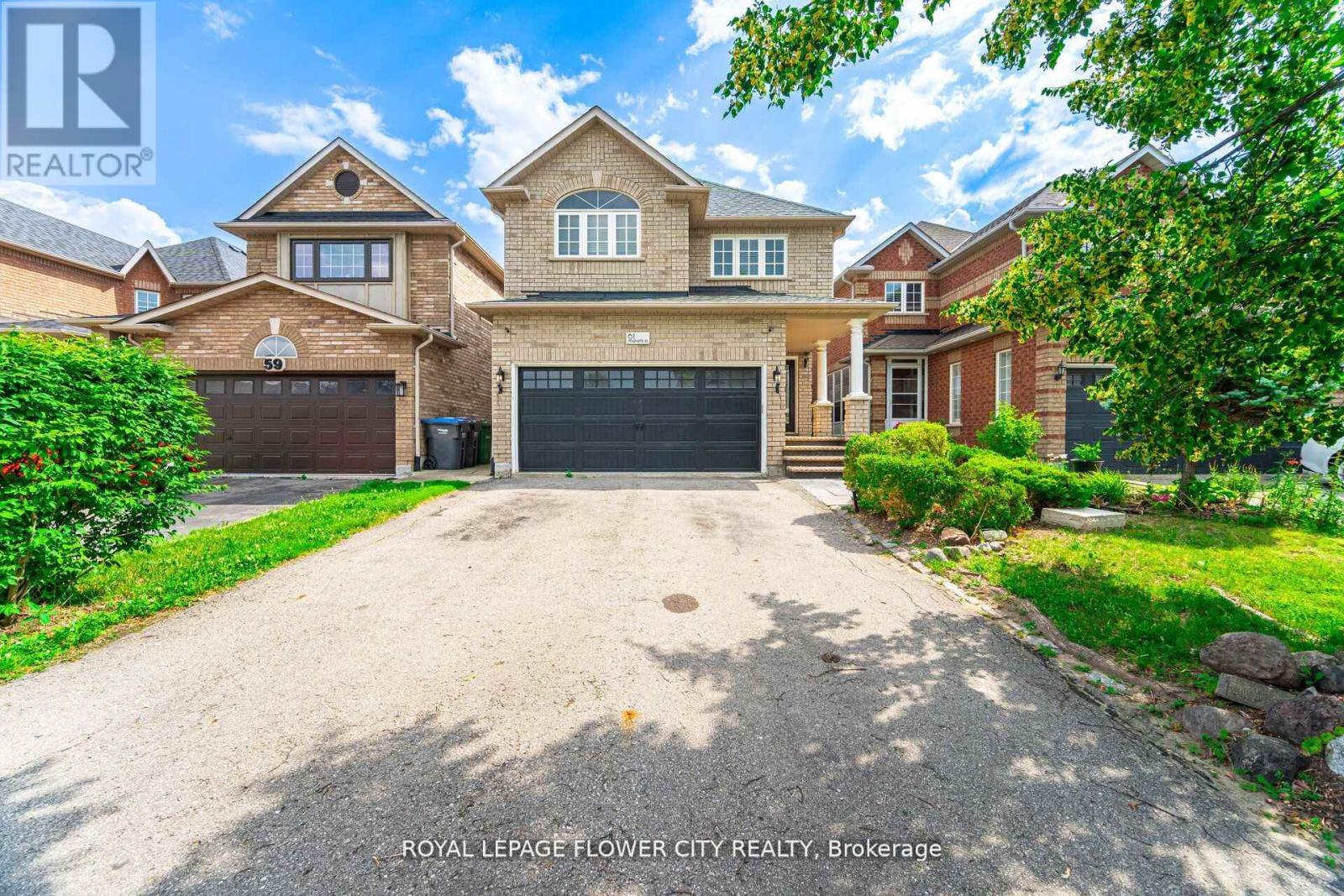 61 Headwater Rd, Caledon, ON L7E 2W4