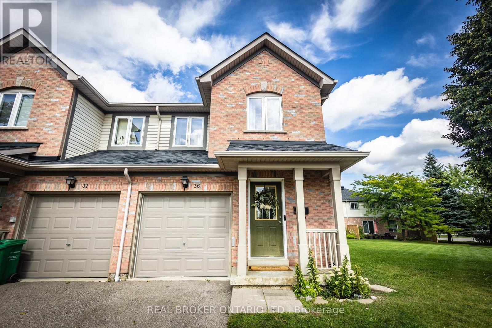 36 5255 Guildwood Way, Mississauga, ON L5R 3J5