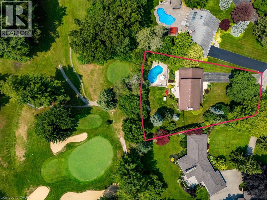 6 Summit Cir, Norfolk County, ON N3Y 3K8