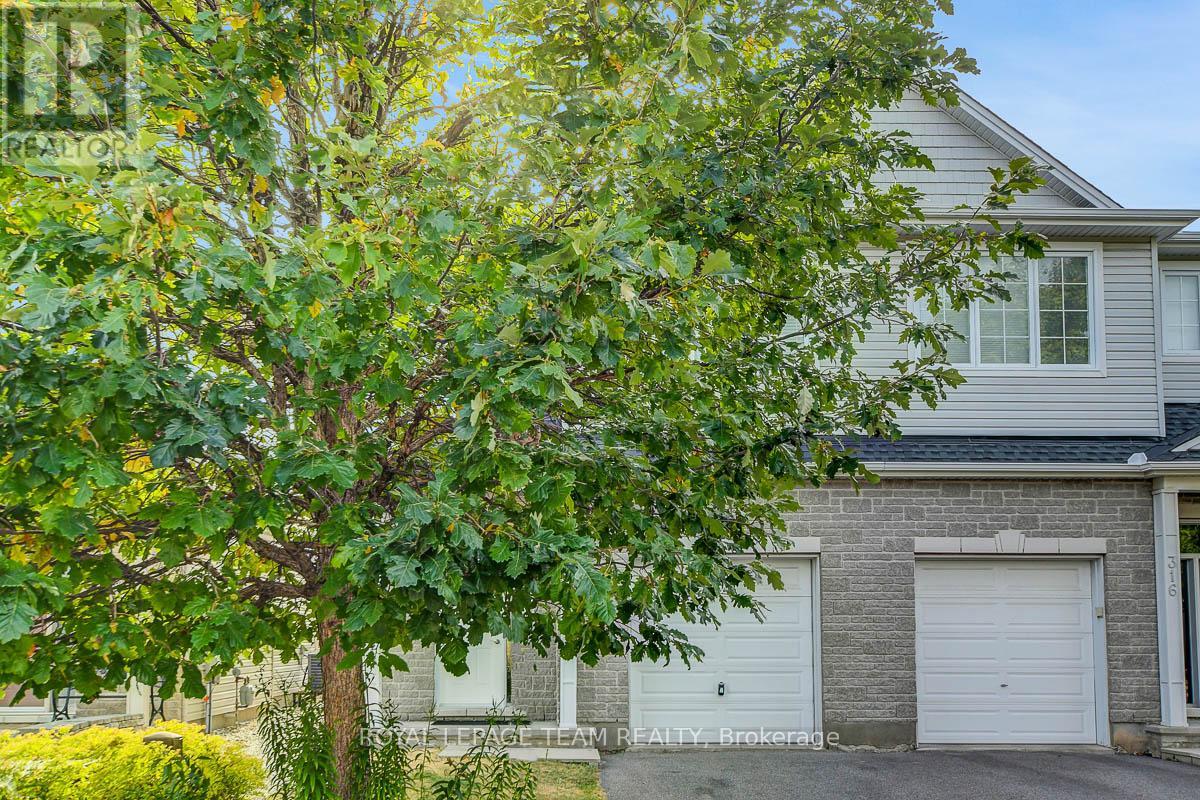 318 Kippen Pl, Ottawa, ON K2J 0N8