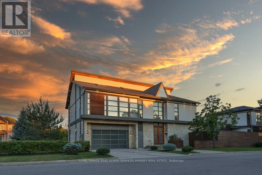 622 Kozel Ct, Mississauga, ON L4Z 4E4
