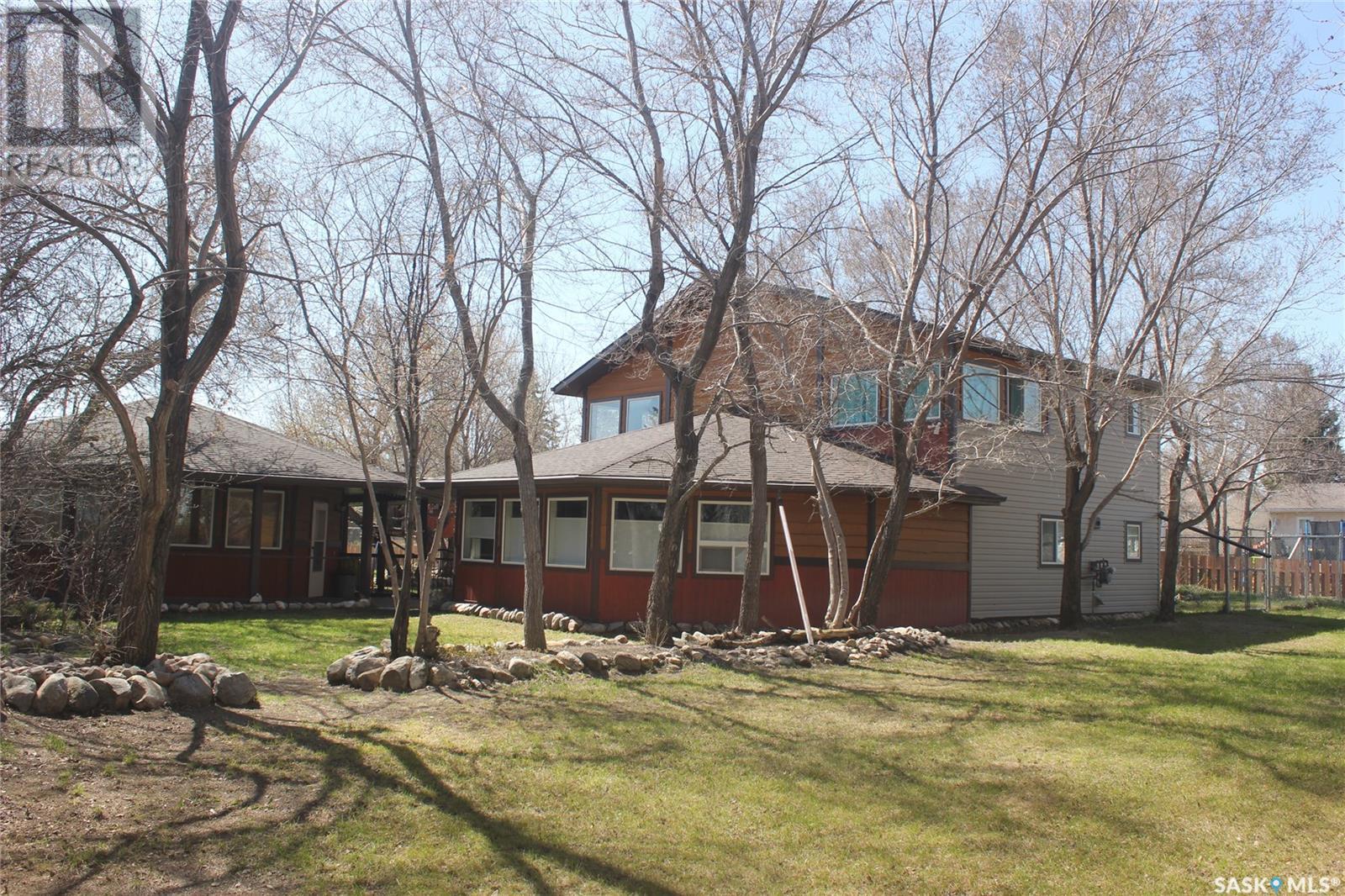 516 Howard St, Indian Head, SK S0G 2K0