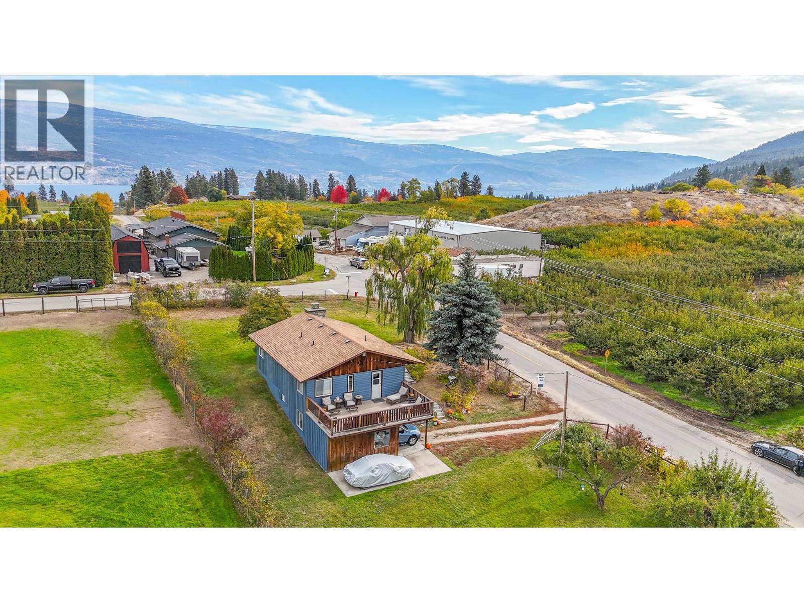 7515 Hillborn St, Summerland, BC V0H 1Z7