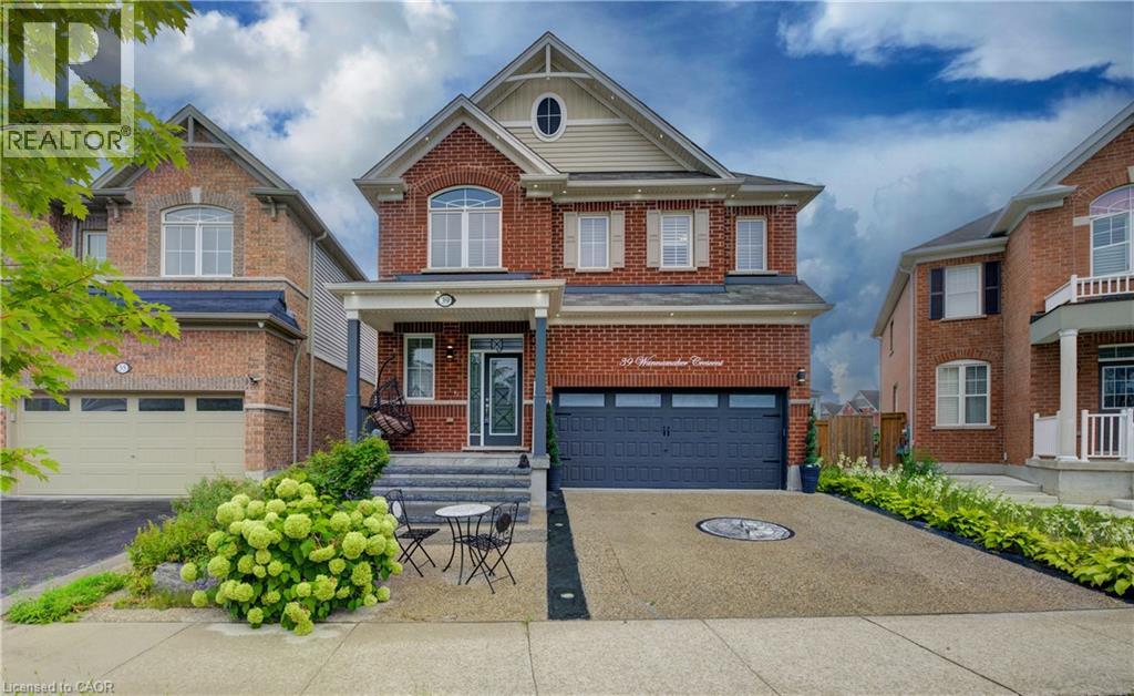 39 Wannamaker Cres, Cambridge, ON N3E 0C5