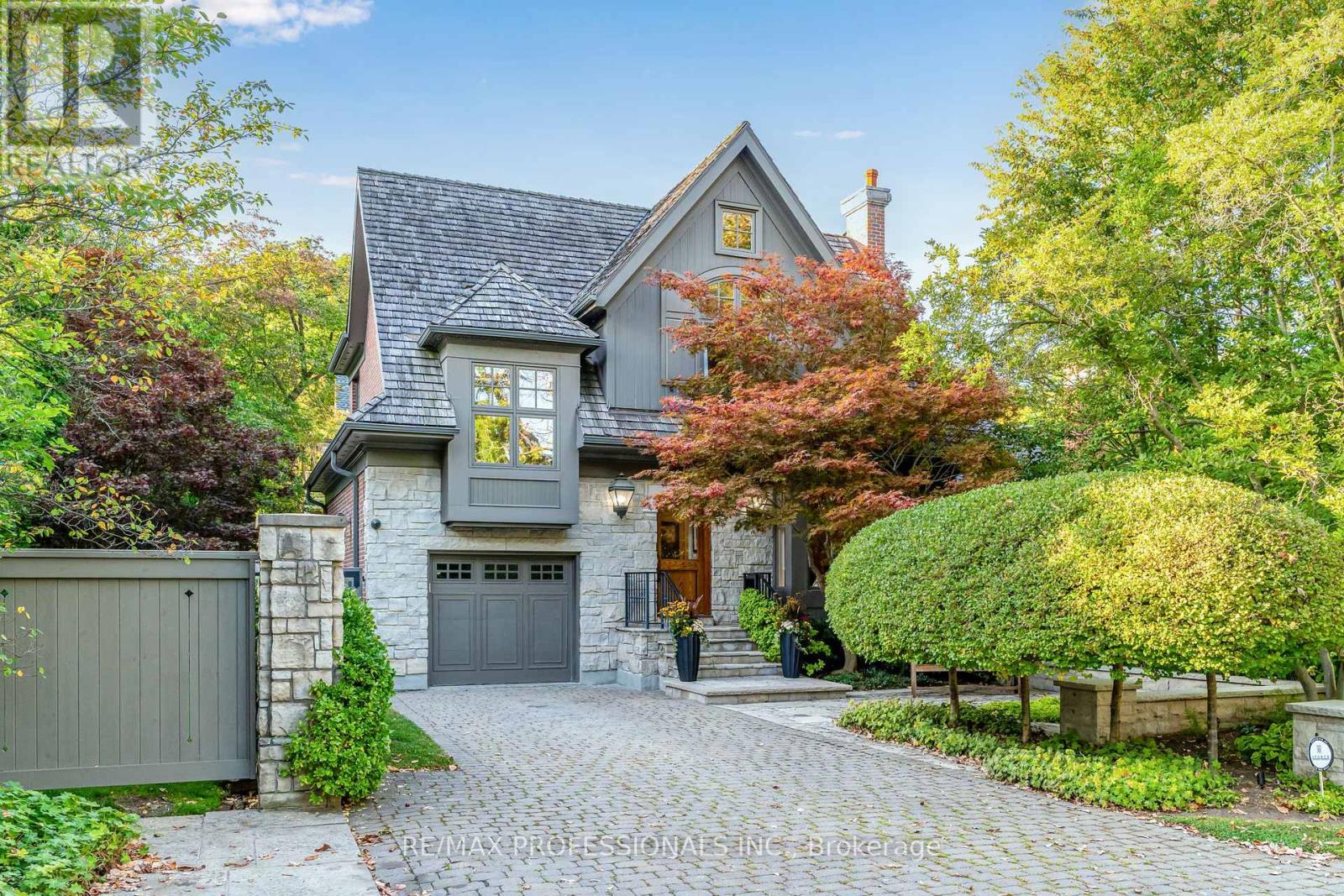 80 Kingsway Cres, Toronto Kingsway South, ON M8X 2R6