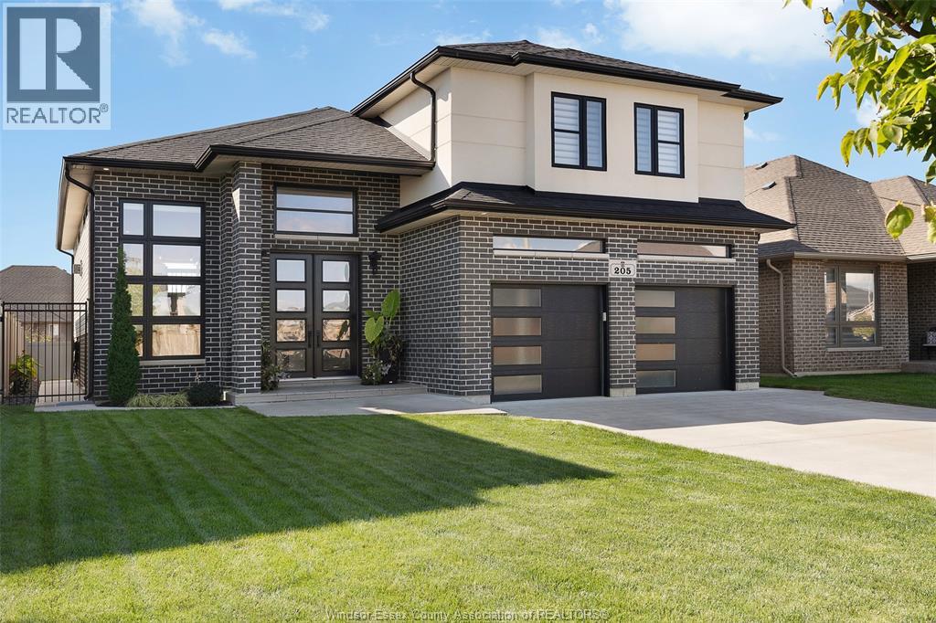 205 Mullen Cres, Amherstburg, ON N9V 0C2
