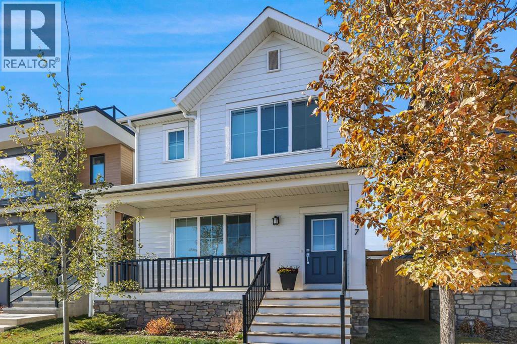 37 Street Sw Unit 15117, Calgary, AB T2Y 0R7