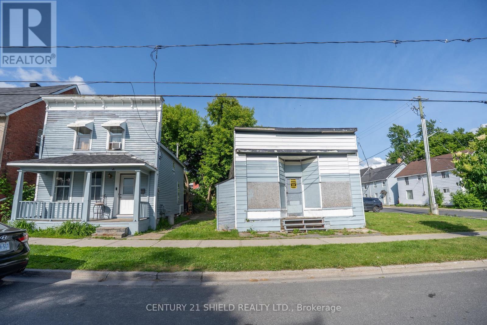 42-46 Marlborough St S, Cornwall, ON K6H 3Z3