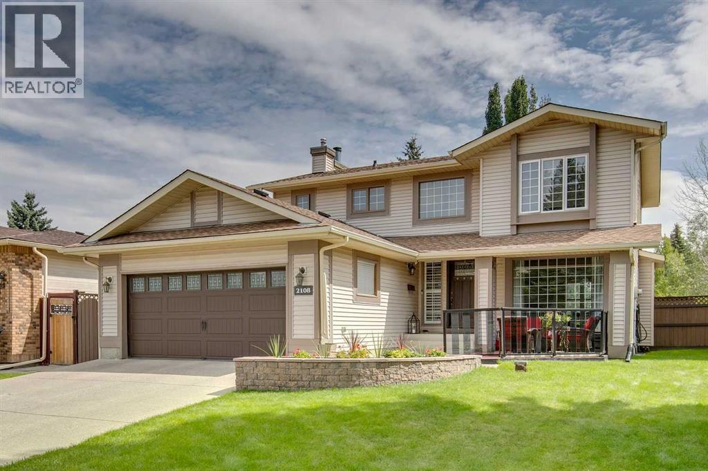 2108 Douglasbank Cres SE, Calgary, AB T2Z 2C3