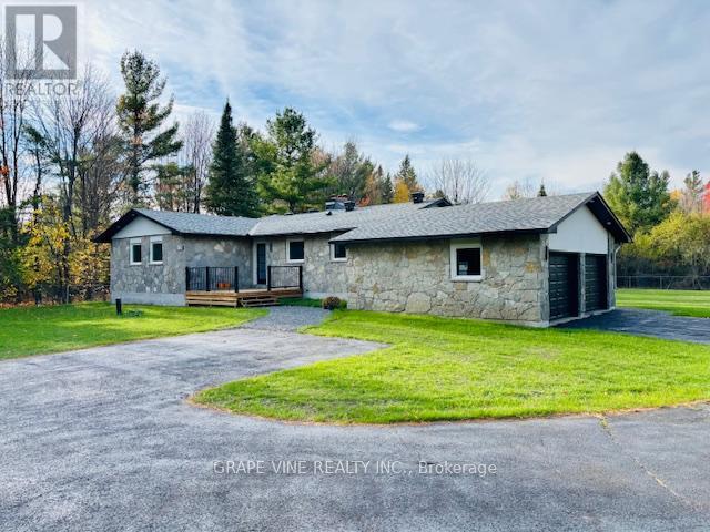 135 Manion Rd, Ottawa, ON K0A 1L0