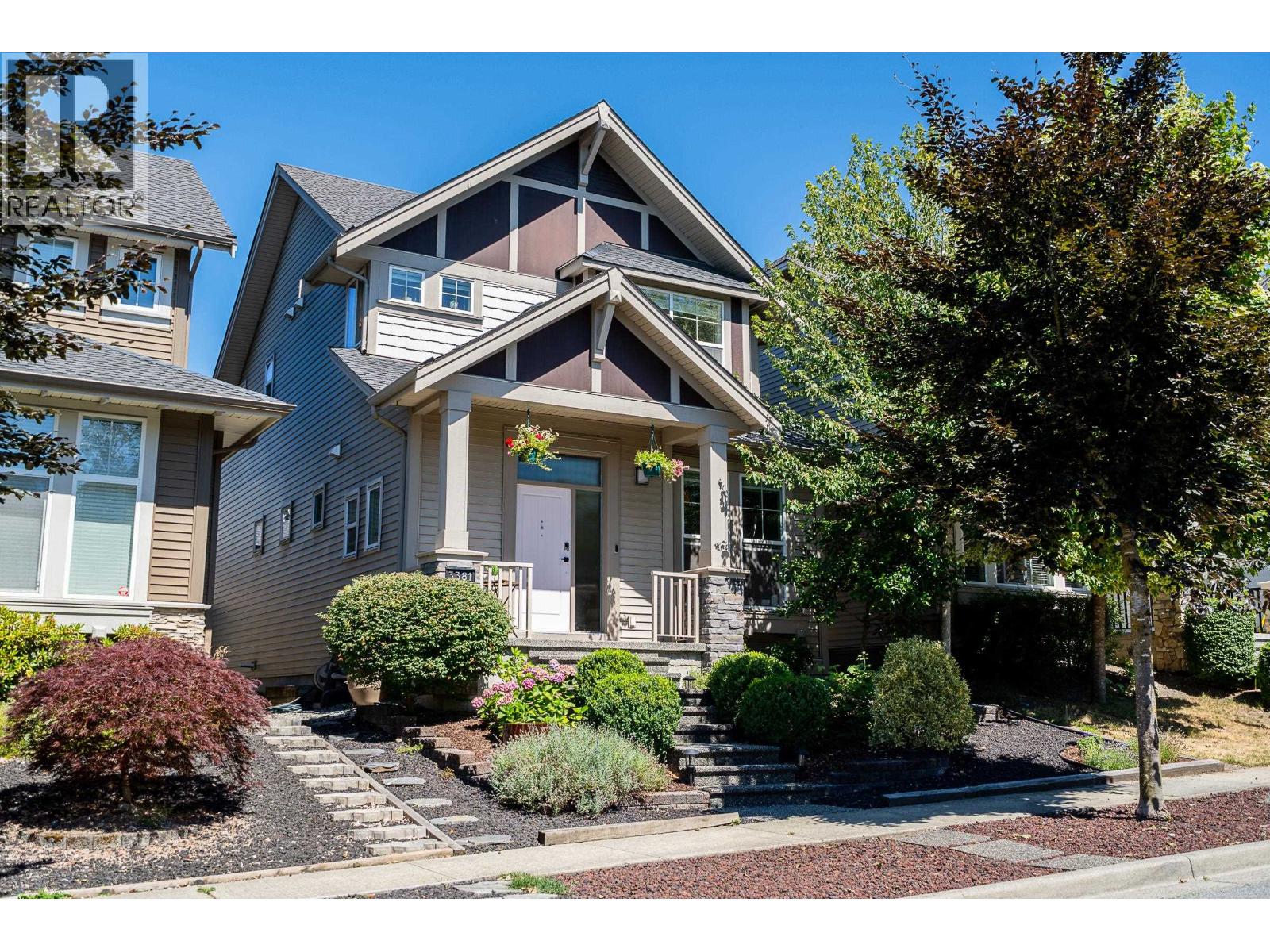 3381 Watkins Ave, Coquitlam, BC V3E 0B3