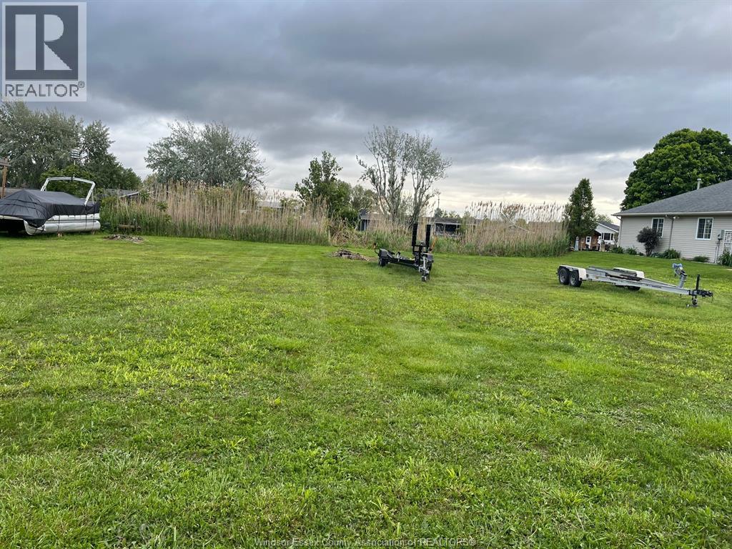 580 Markham Dr, Lakeshore, ON N0P 2L0