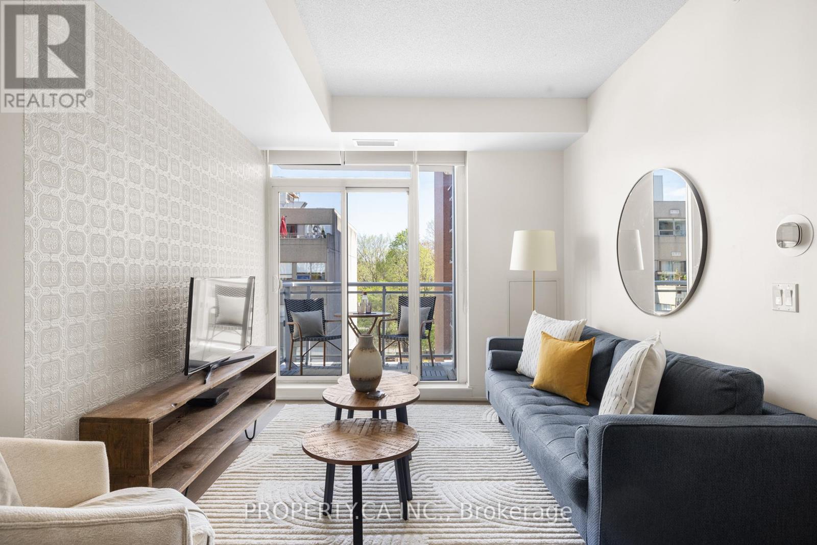 404 68 Merton St, Toronto, ON M4S 0A7