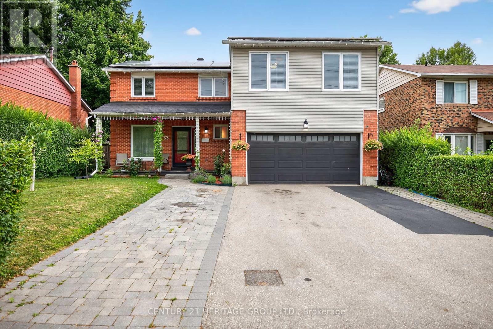 33 London Rd, Newmarket, ON L3Y 6A1