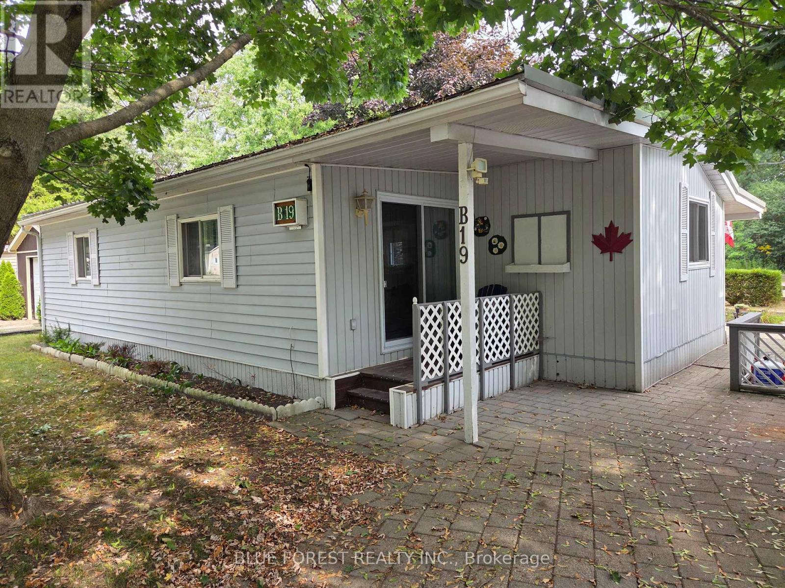 9910 Northville Crescent B19, Lambton Shores, ON N0M 2N0