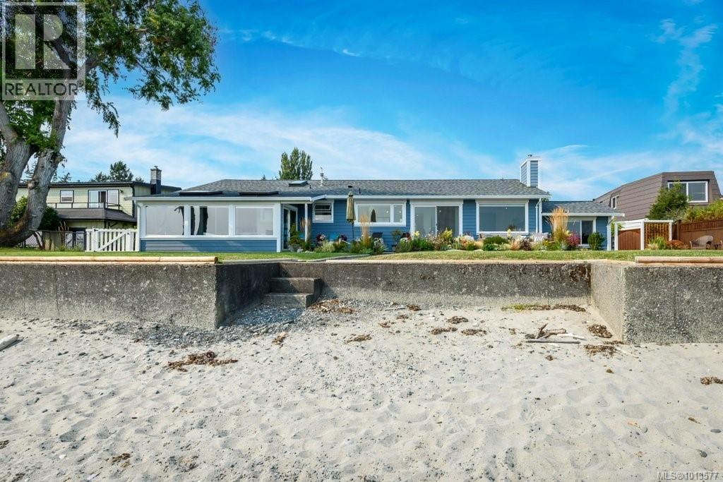 1938 Singing Sands Rd, Comox, BC V9M 3X9