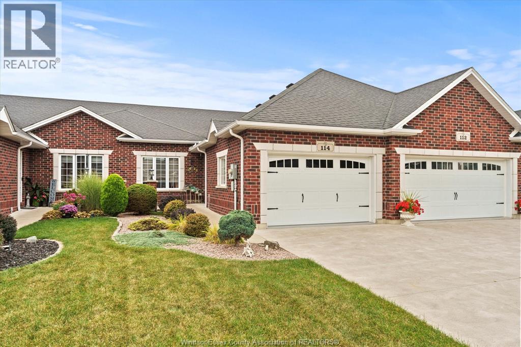 114 Kimball Dr, Essex, ON N8M 0B8