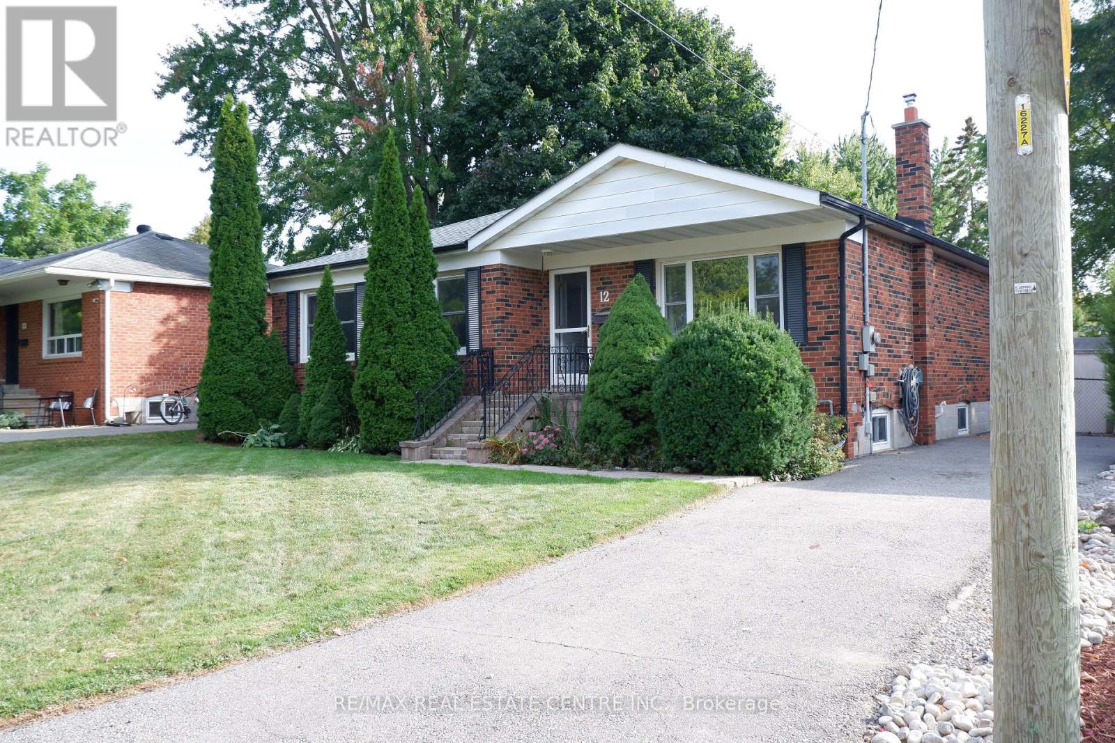 12 Shelley St, Halton Hills, ON L7G 3W9