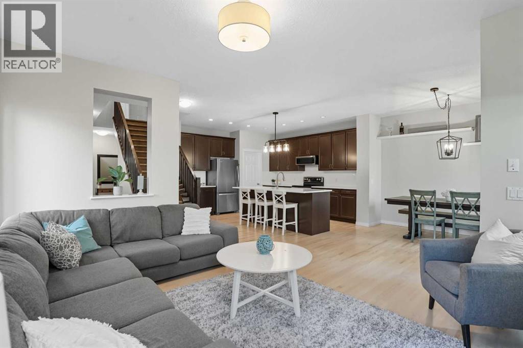 237 Kincora Glen Rise NW, Calgary, AB T3R 0B8