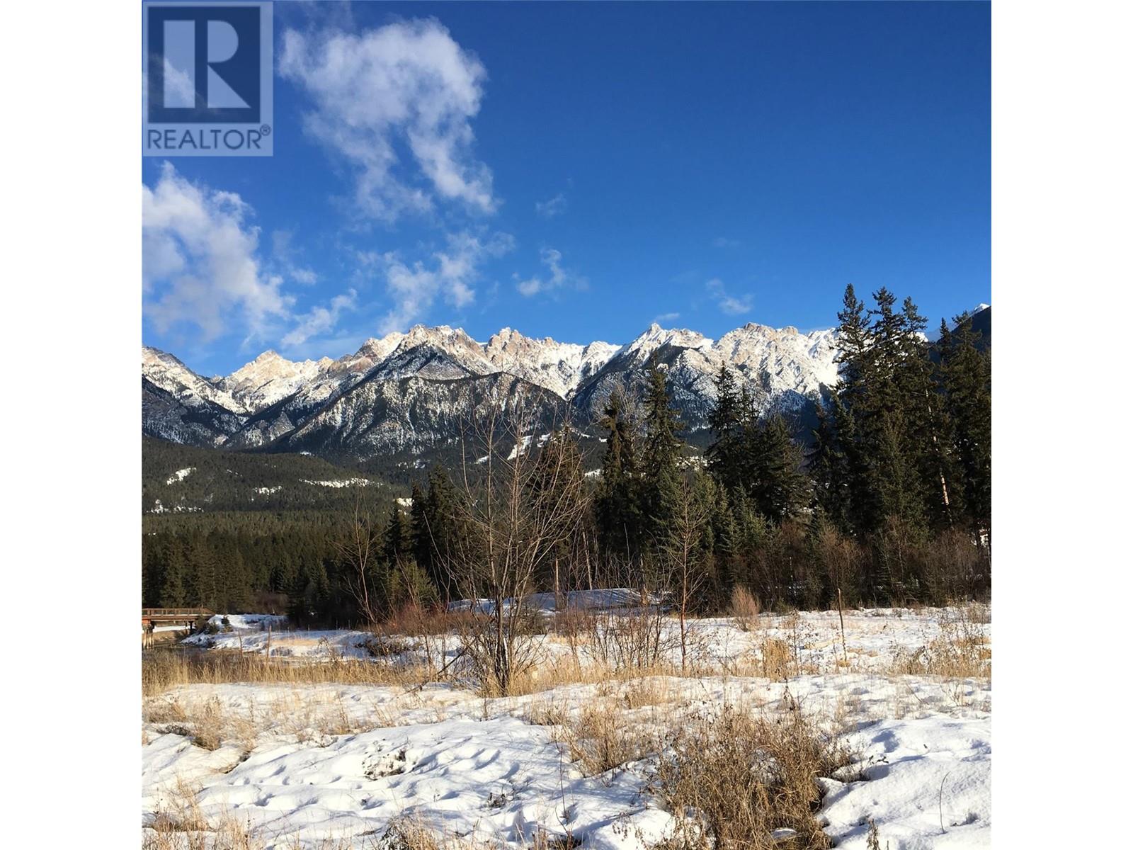 Riverside Drive, Fairmont Hot Springs, BC V0B 1L1