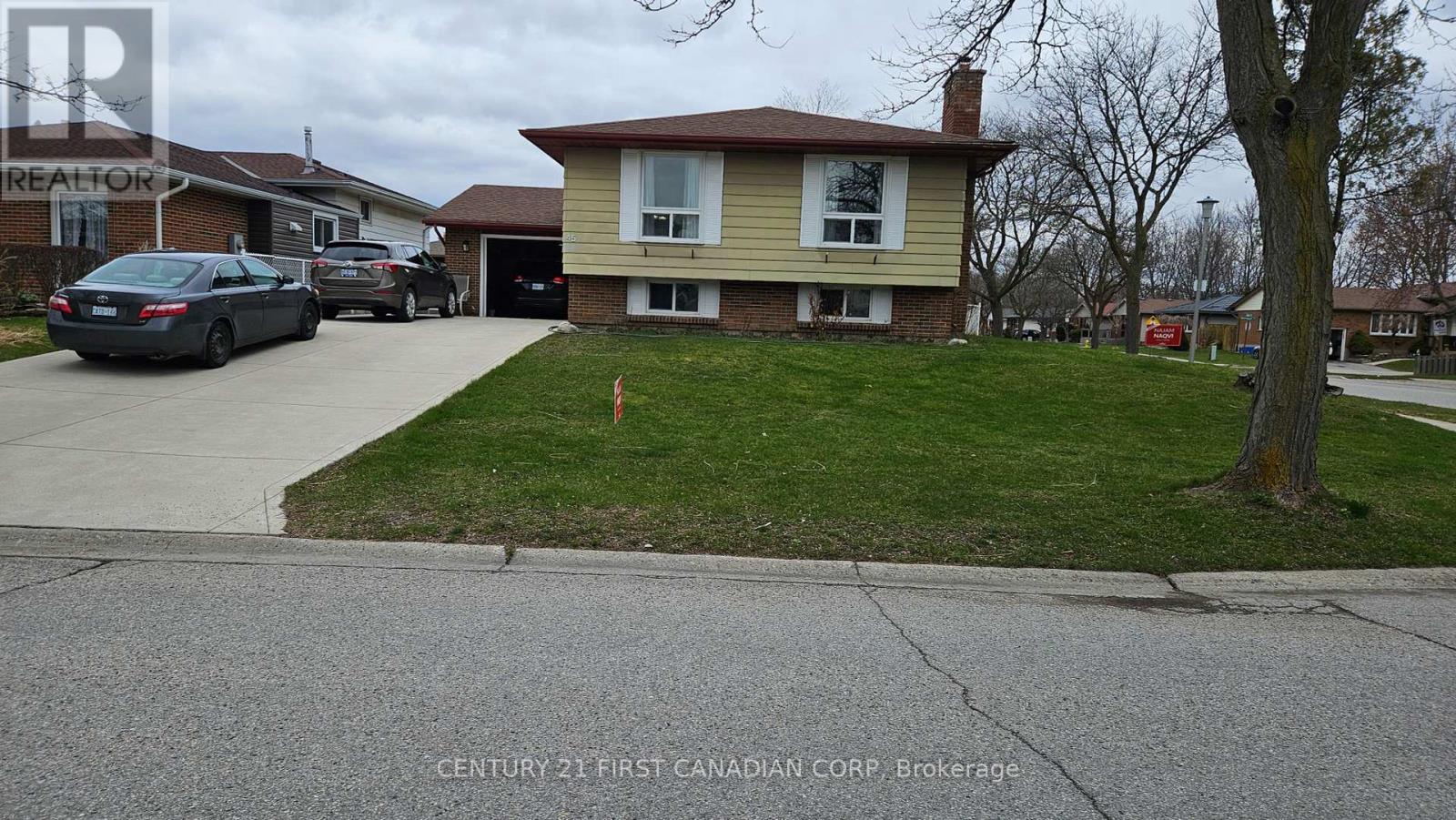 45 Locust Cres, London, ON N6E 2K1
