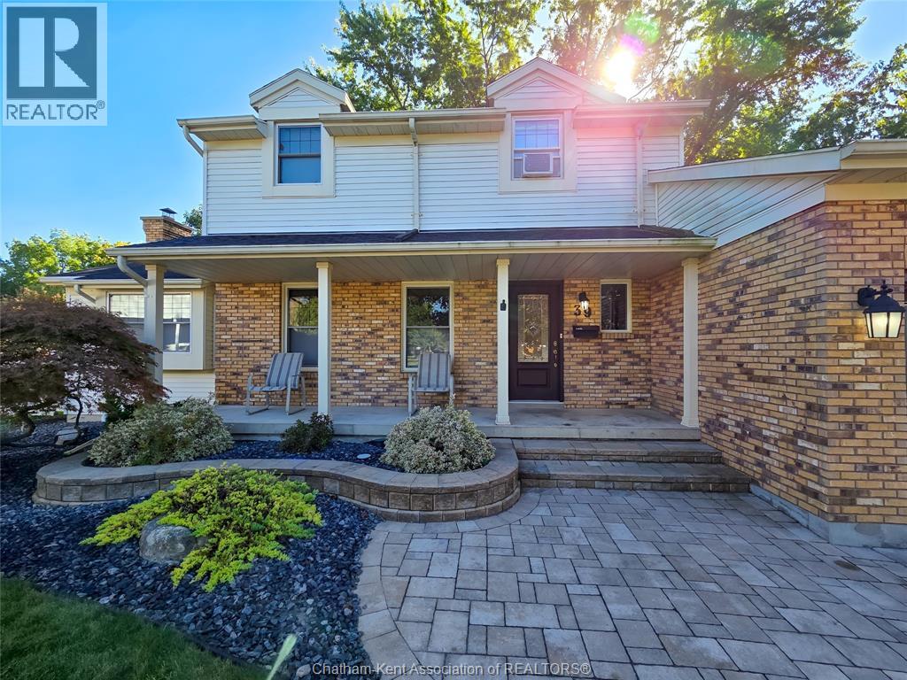 39 Owen Ave, Chatham, ON N7L 3W8